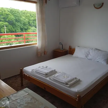 게스트하우스 Victoria 시네모레츠