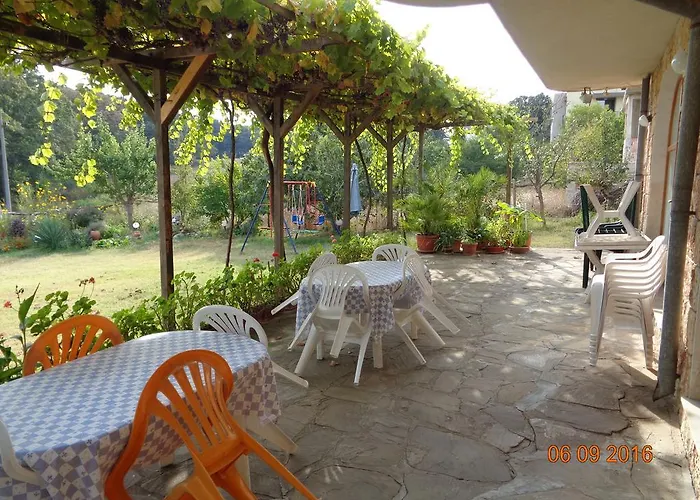 Guest house Victoria 2*