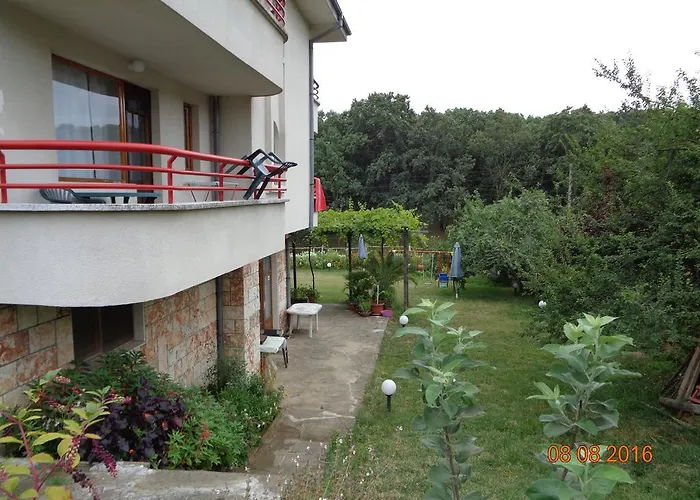 Victoria 2* Sinemoretz