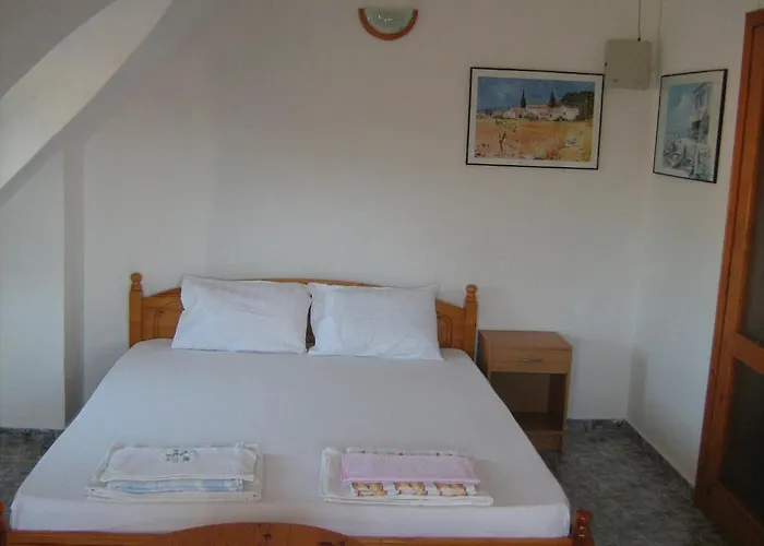 Victoria Guest house